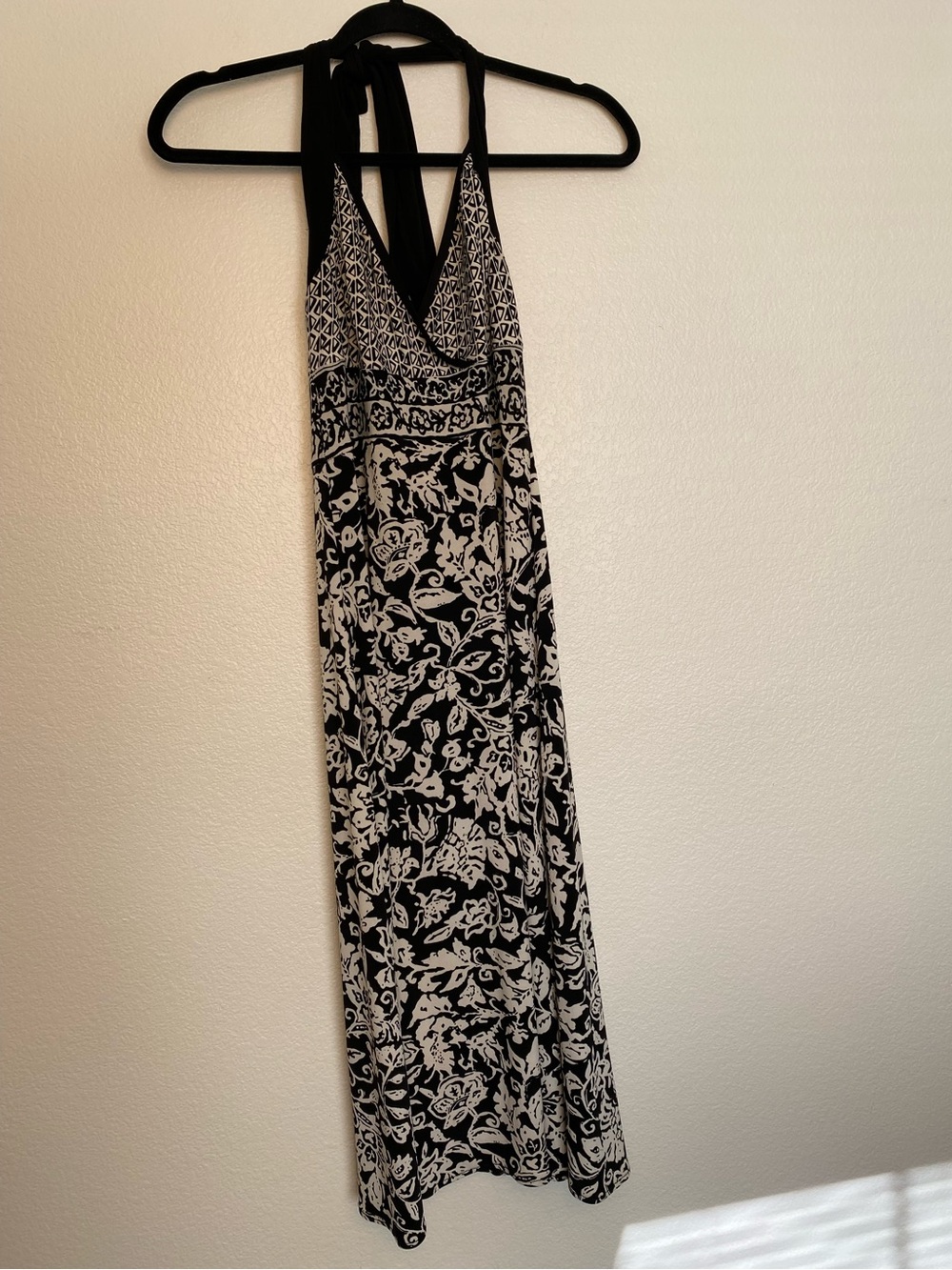 EUC Y2K Donna Morgan Halter Maxi Dress | Black & White Print | Size 2